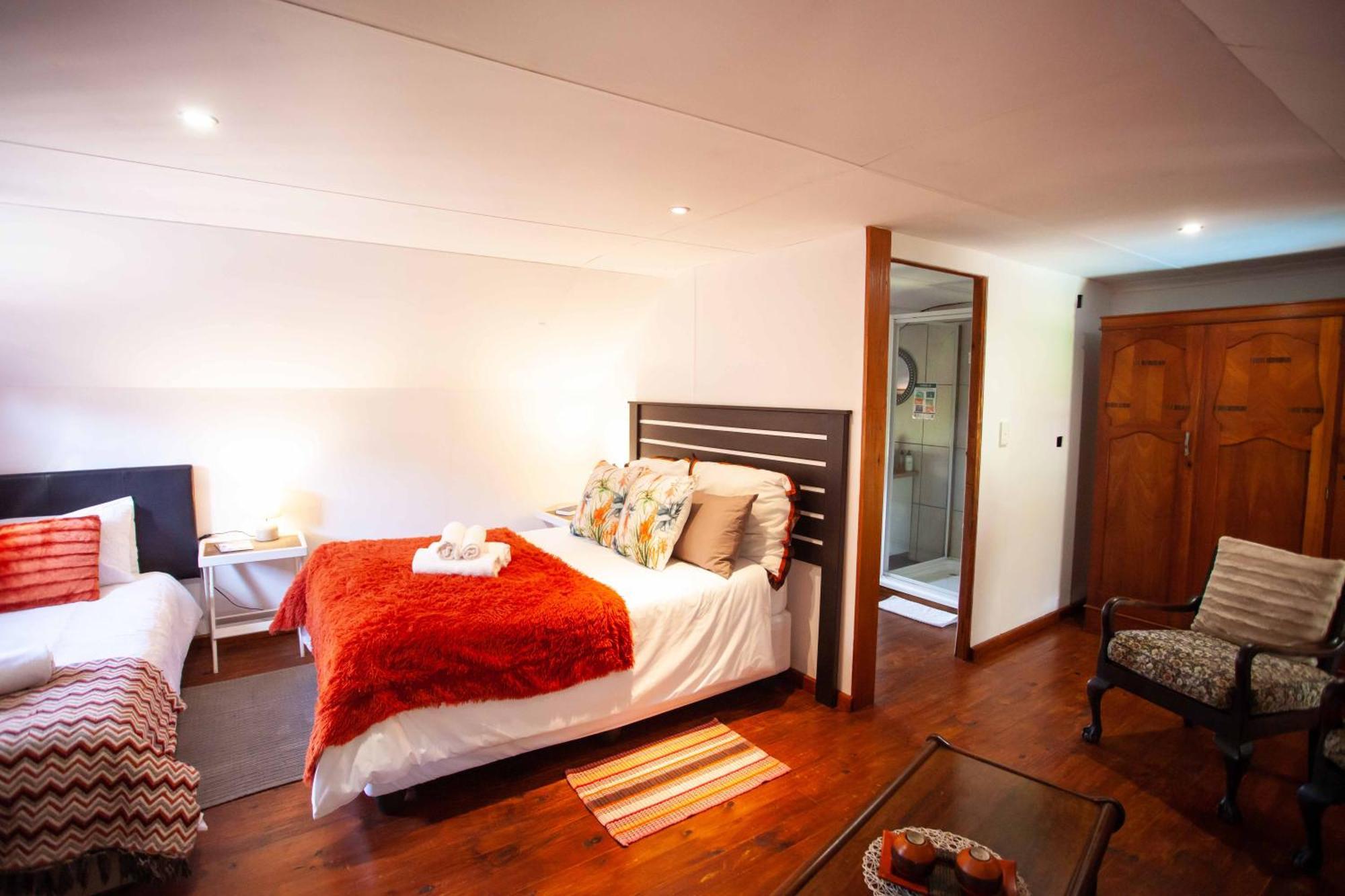 Flametree Guesthouse Свелендам Стая снимка